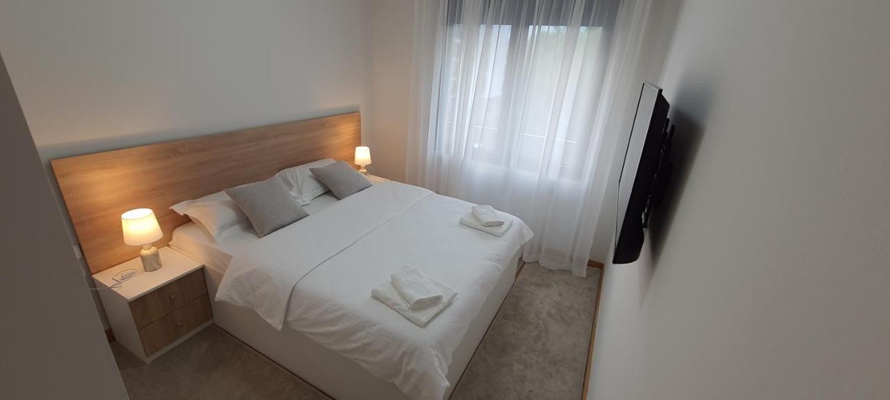 Luxury Apartment Stefanija ティヴァト エクステリア 写真